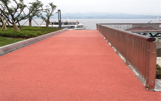 透水混凝土-千岛湖环湖绿道铺装效果图